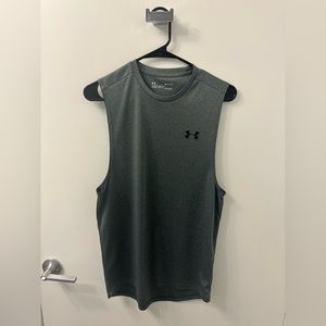 Men’s Under Armor sleeveless tank